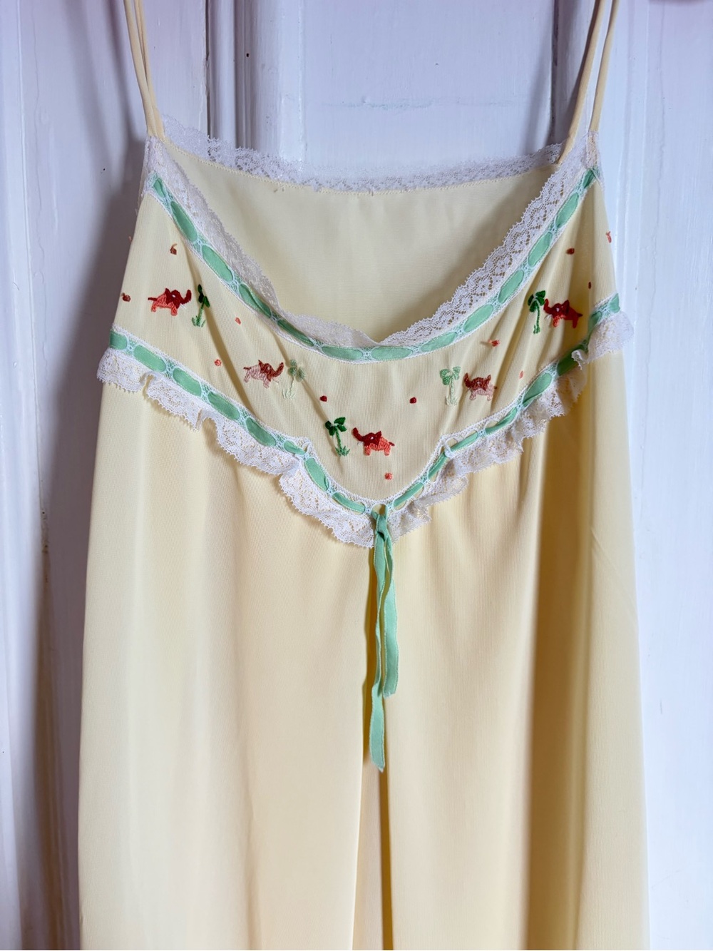 Vintage Butter Yellow Nylon Slip Dress with Embroidered Elephant Details - Picture 8 of 9